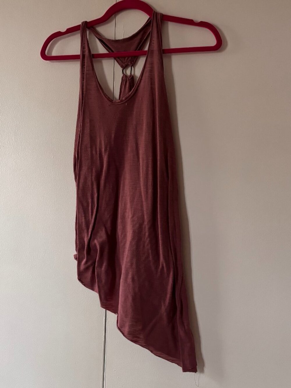 We the Free Asymmetrical Tank Small Rouge